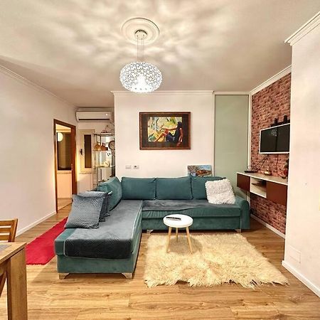 Family Living Tirana 아파트 외부 사진