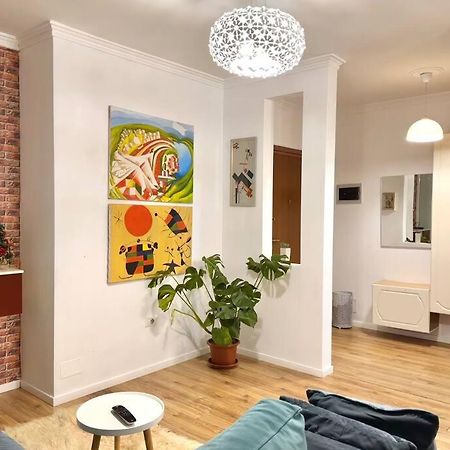 Family Living Tirana 아파트 외부 사진