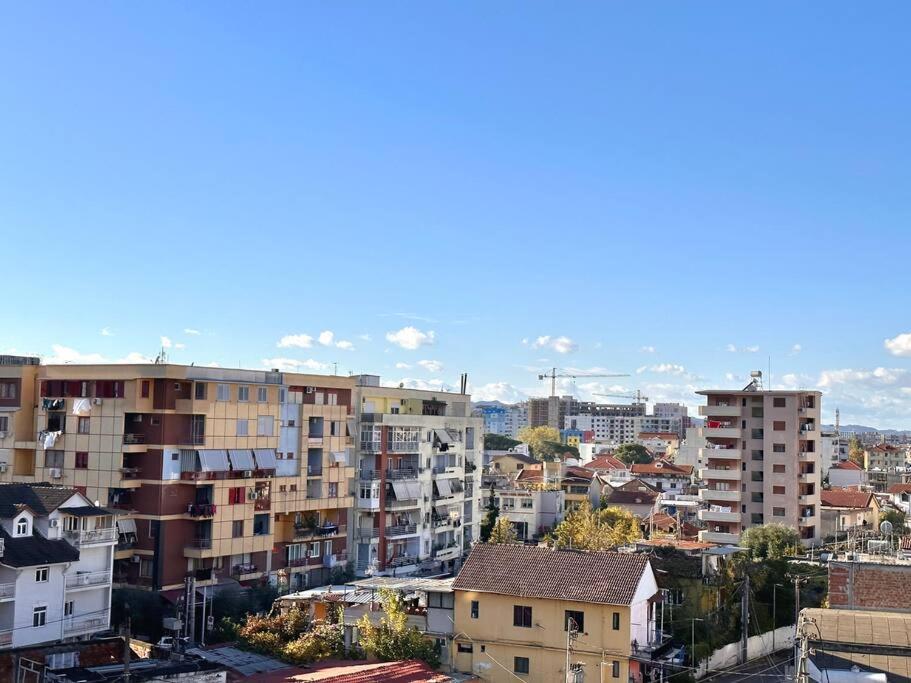 Family Living Tirana 아파트 외부 사진