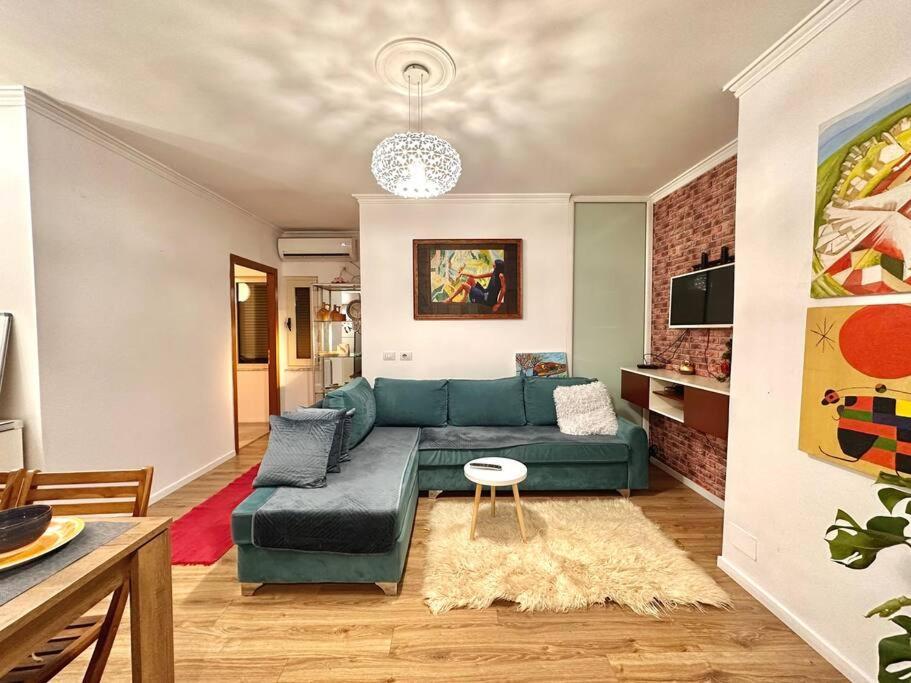 Family Living Tirana 아파트 외부 사진
